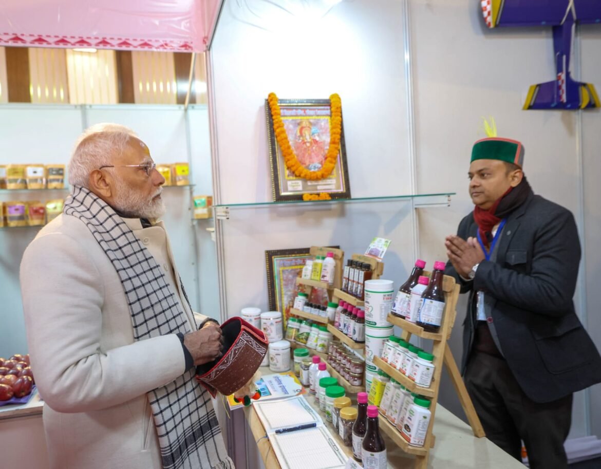 हर्षिल दौरे पर प्रधानमंत्री नरेंद्र मोदी ने कोटद्वार के सिगडड़ी