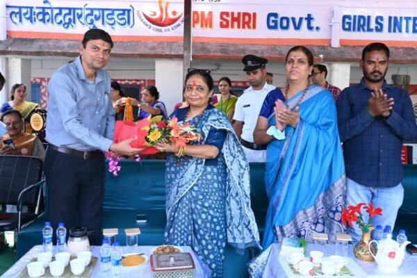 विधानसभा अध्यक्ष ऋतु खण्डूडी भूषण ने पीएम श्री राजकीय बालिका